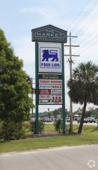 760 Mink Ave, Murrells Inlet, SC à louer - Photo de l’immeuble – Image 3 sur 3