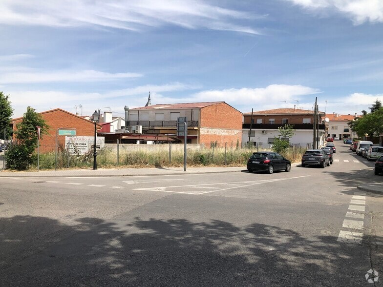 Terrain dans Torres de la Alameda, Madrid à vendre - Photo de l’immeuble – Image 2 sur 17