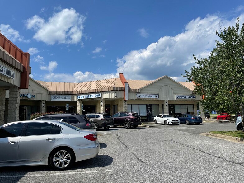 10525-10595 Middleport Ln, White Plains, MD à louer - Photo de l’immeuble – Image 3 sur 4