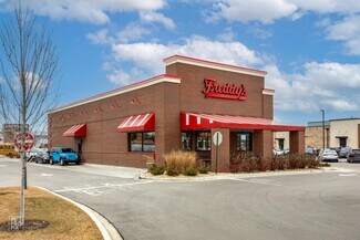 Plus de détails pour 80 63rd Street, Westmont, IL - Local commercial à louer