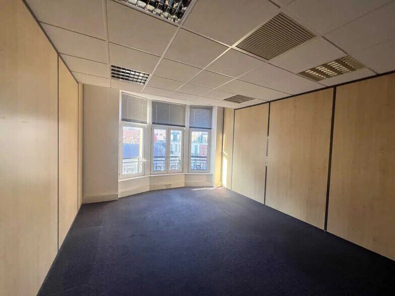 Bureau dans Lille à louer - Photo de l’immeuble – Image 2 sur 5