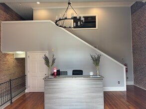 126 S 8th St, Opelika, AL à louer Photo intérieure– Image 2 sur 11
