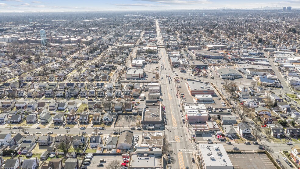 75-79 E Jericho Tpke, Mineola, NY à louer - Autre – Image 3 sur 27