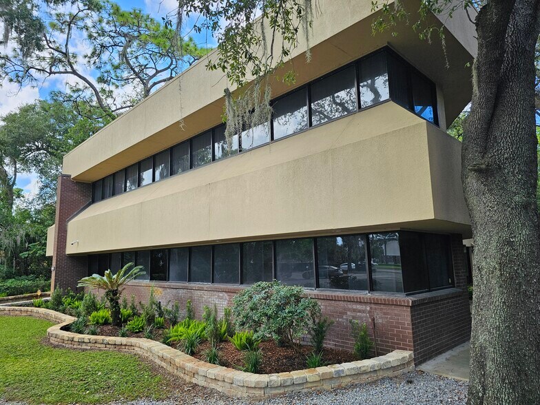 3098 W Lake Mary Blvd, Lake Mary, FL à louer - Photo de l’immeuble – Image 3 sur 5
