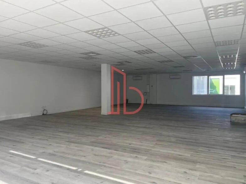 Bureau dans Canéjan à louer - Photo intérieure – Image 3 sur 8