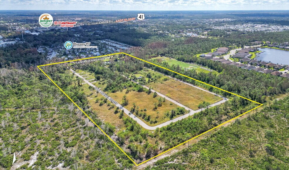 4700 San Michel Dr, Fort Myers, FL à vendre - Aérien – Image 1 sur 8
