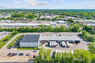 Plus de détails pour 8201 NE Hickory St, Minneapolis, MN - Industriel/Logistique à vendre