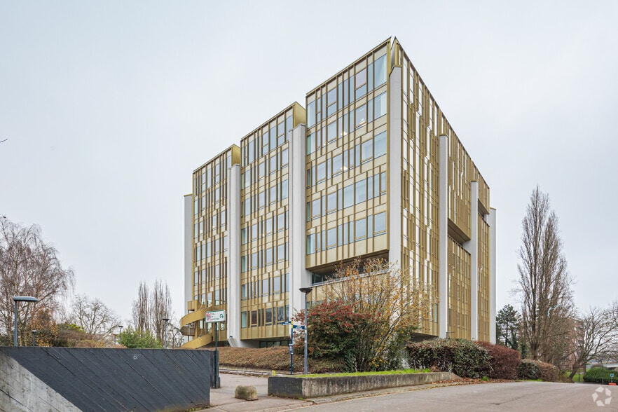 6 Rue Des Techniques, Villeneuve-d'Ascq à louer - Photo de l’immeuble – Image 3 sur 9