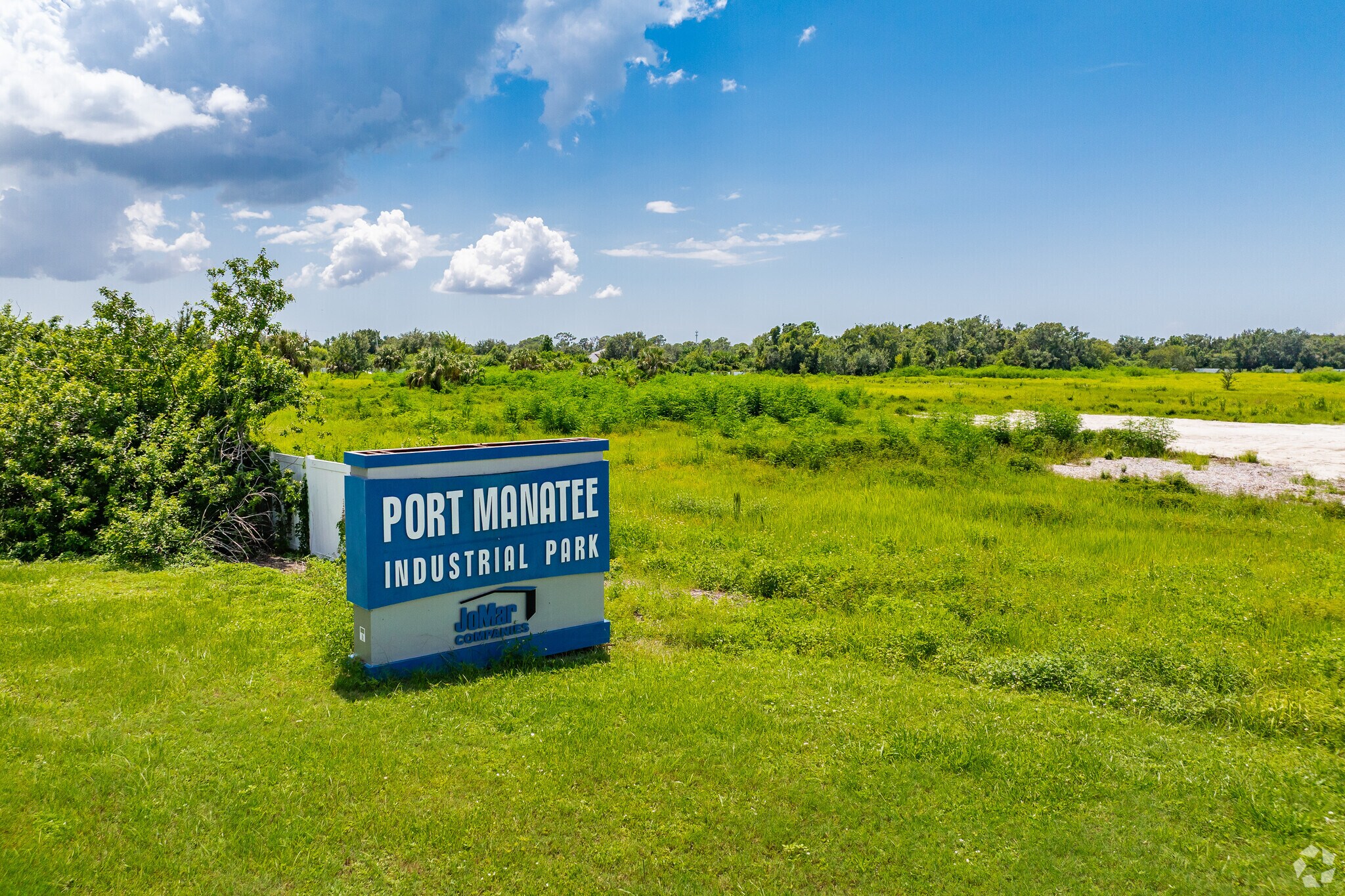 Port Manatee Industrial Park portefeuille de 3 biens à vendre sur LoopNet.fr Photo de l’immeuble– Image 1 sur 12
