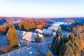 Plus de détails pour 8970 Dixie Highway, Springfield Township, MI - Bureau à vendre