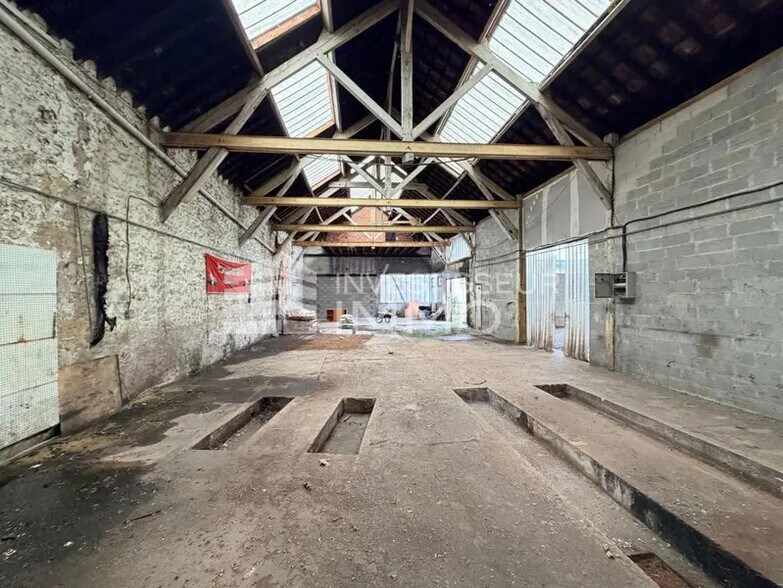 Industriel/Logistique dans Melun à vendre - Photo de l’immeuble – Image 2 sur 7