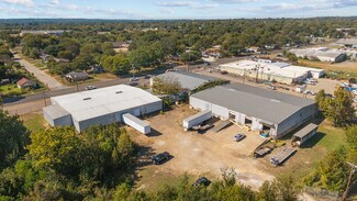 Plus de détails pour 1300 S Bolton St, Jacksonville, TX - Industriel/Logistique à vendre