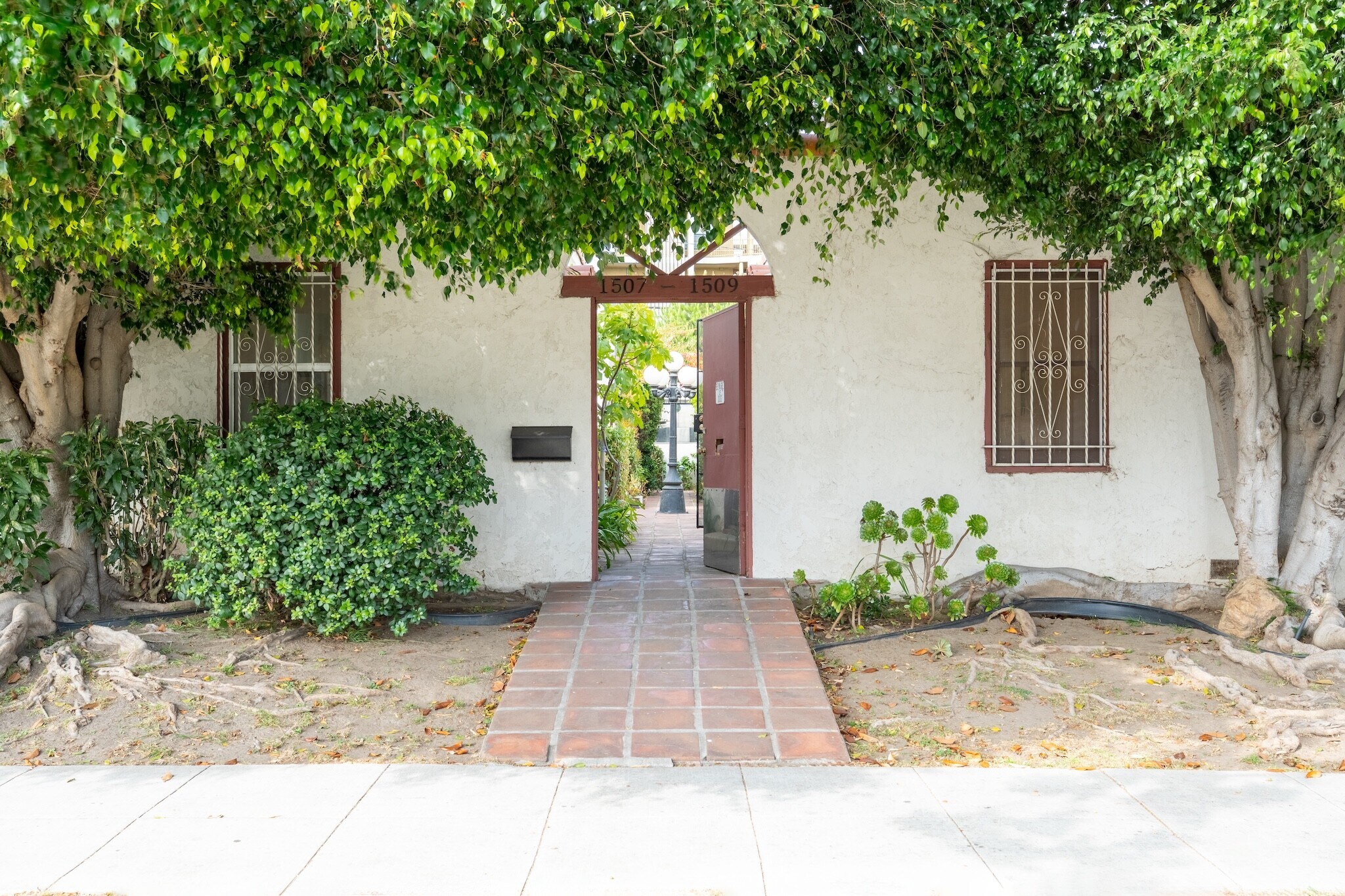 1507-1509 14th St, Santa Monica, CA à vendre Photo de l’immeuble– Image 1 sur 24