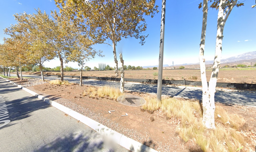 7.00 ACRES IN LOT 1 MB 455/094 TR 36955, Calimesa, CA à vendre - Aérien – Image 2 sur 3