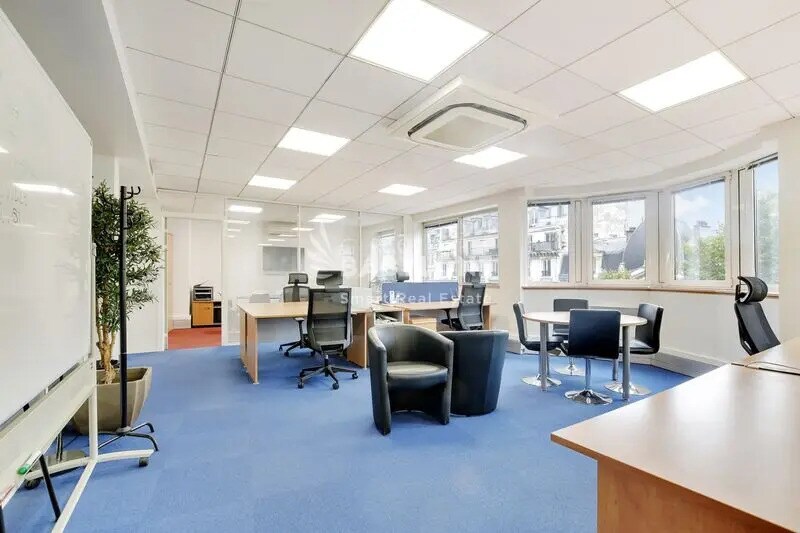 Bureau dans Paris à vendre - Photo de l’immeuble – Image 3 sur 11