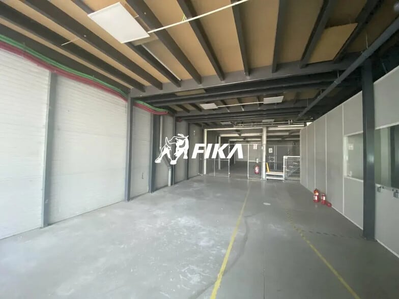 11 Rue Du Cassé, Saint-Jean à louer - Photo principale – Image 1 sur 12