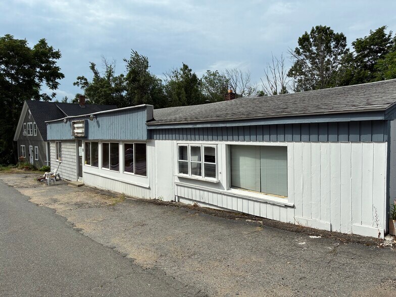 985 Main St, Holden, MA à louer - Photo principale – Image 1 sur 3