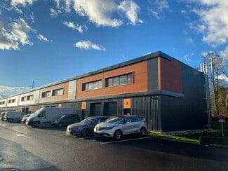 Plus de détails pour Local d'activités à louer