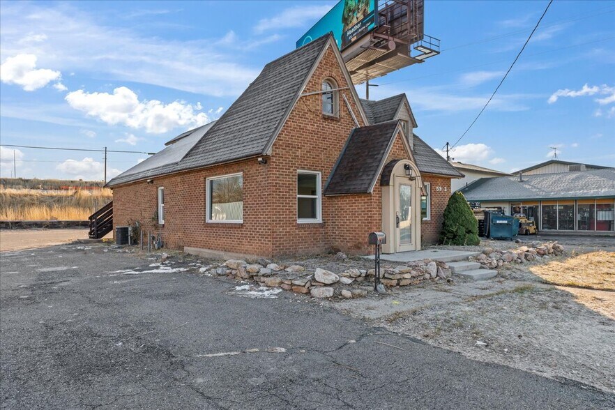 5982 S 1900 W, Roy, UT à vendre - Photo de l’immeuble – Image 2 sur 25
