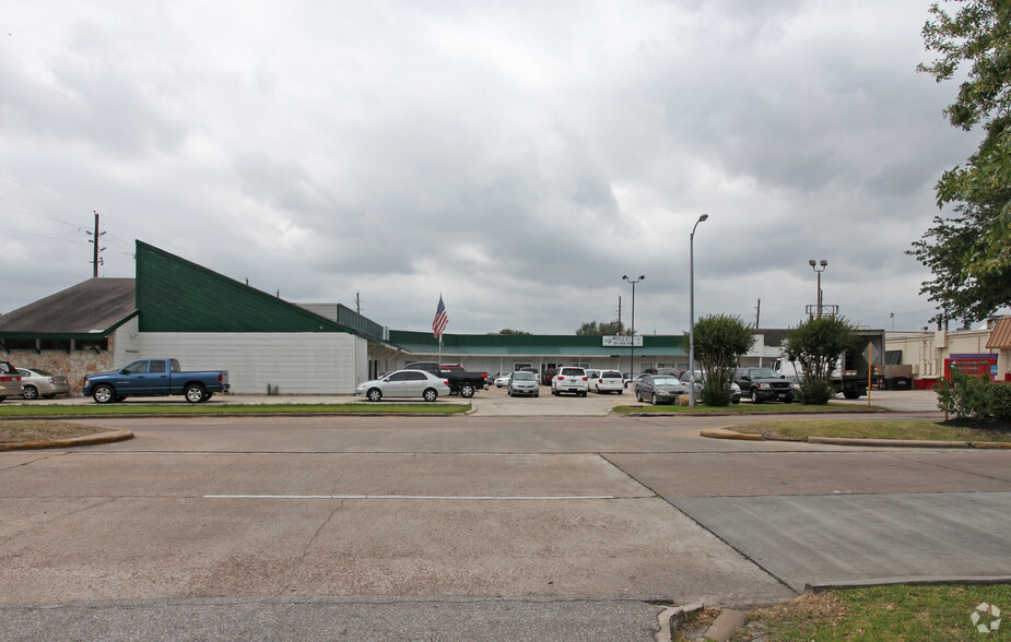 11202 Huffmeister Rd, Houston, TX à vendre - Photo principale – Image 1 sur 5