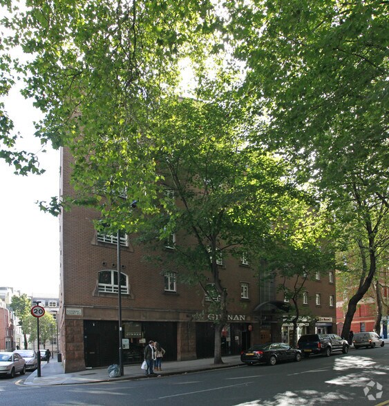 Rosebery Ave, Londres à louer - Photo de l’immeuble – Image 2 sur 4