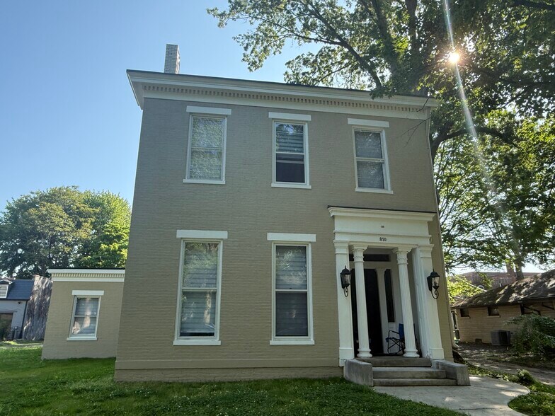 810 SE 1st St, Evansville, IN à vendre - Photo de l’immeuble – Image 1 sur 3