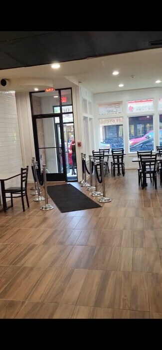 Plus de détails pour 90 Main St, Nyack, NY - Local commercial à louer