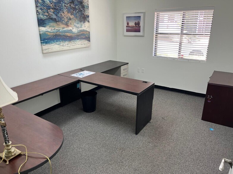 601 N Magnolia Ave, Orlando, FL à louer - Photo intérieure – Image 3 sur 9