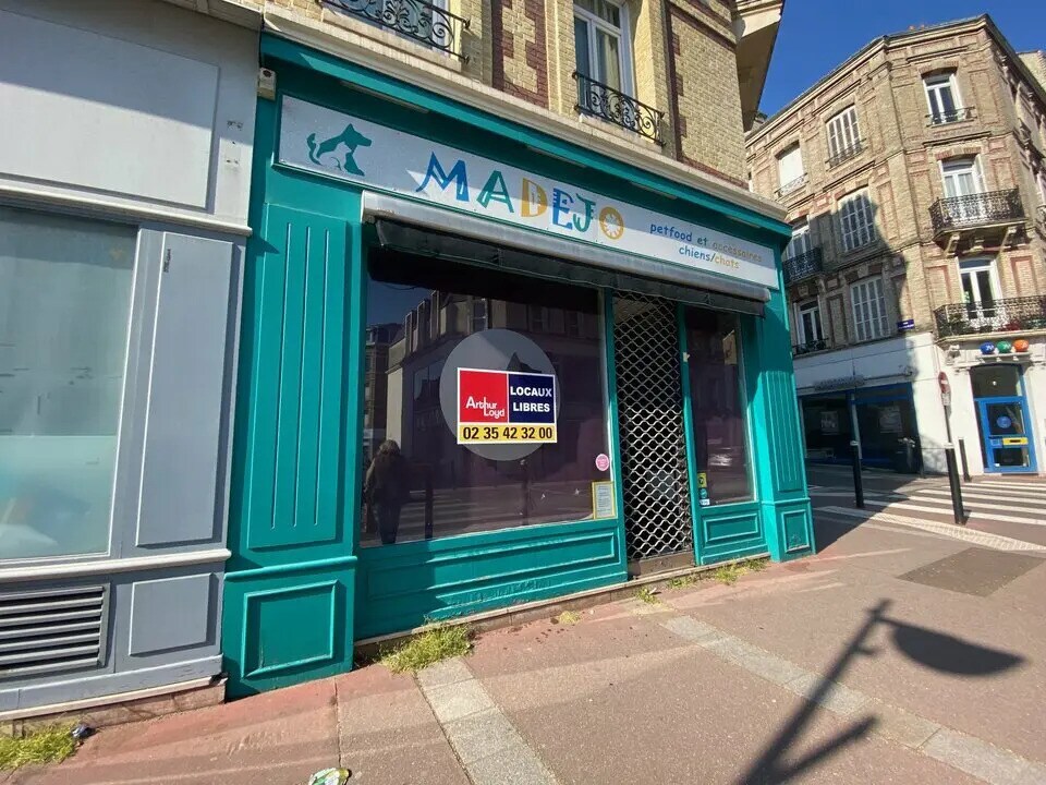 Local commercial dans Le Havre à louer Photo de l’immeuble– Image 1 sur 6