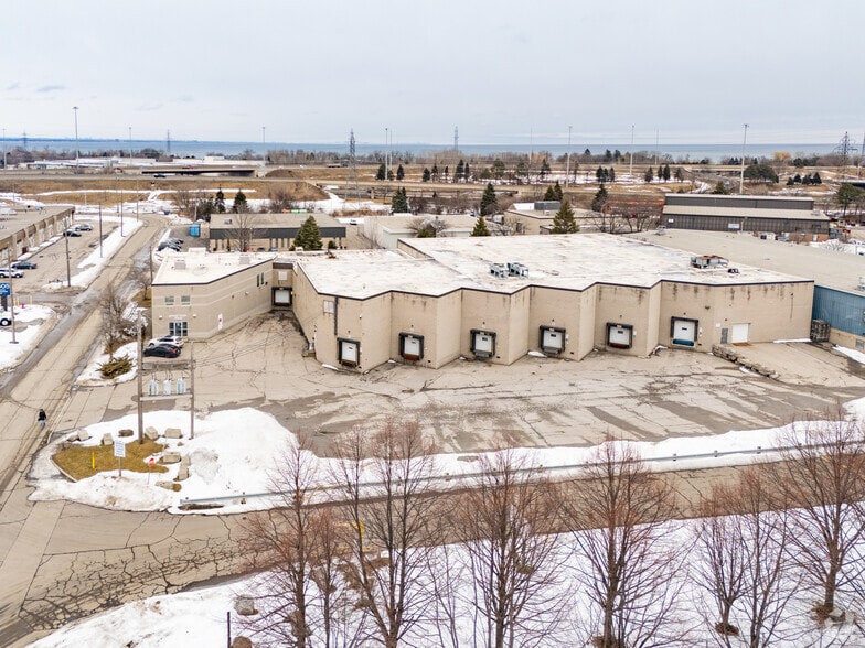 504 Kenora Ave, Hamilton, ON à vendre - Aérien – Image 3 sur 3