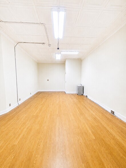 6515 Park Ave, West New York, NJ à louer - Photo de l’immeuble – Image 3 sur 3