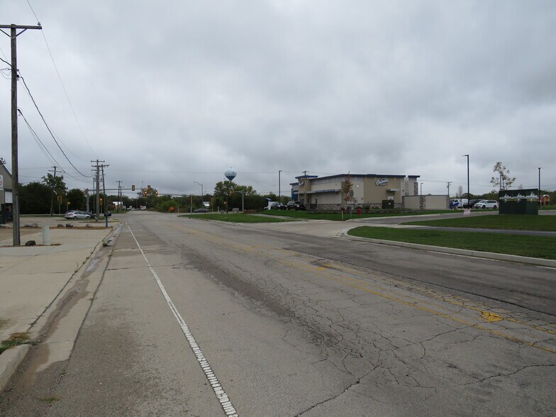 70 S Will Rd, Diamond, IL à vendre - Photo de l’immeuble – Image 3 sur 8