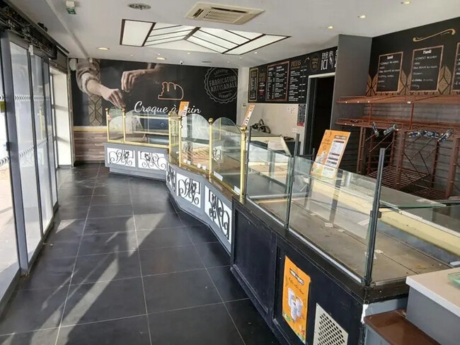Plus de détails pour Local commercial à louer