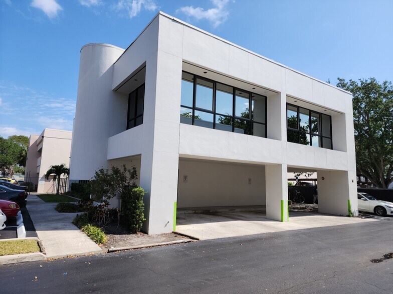1300 Old Congress Ave, West Palm Beach, FL à louer - Photo de l’immeuble – Image 2 sur 15
