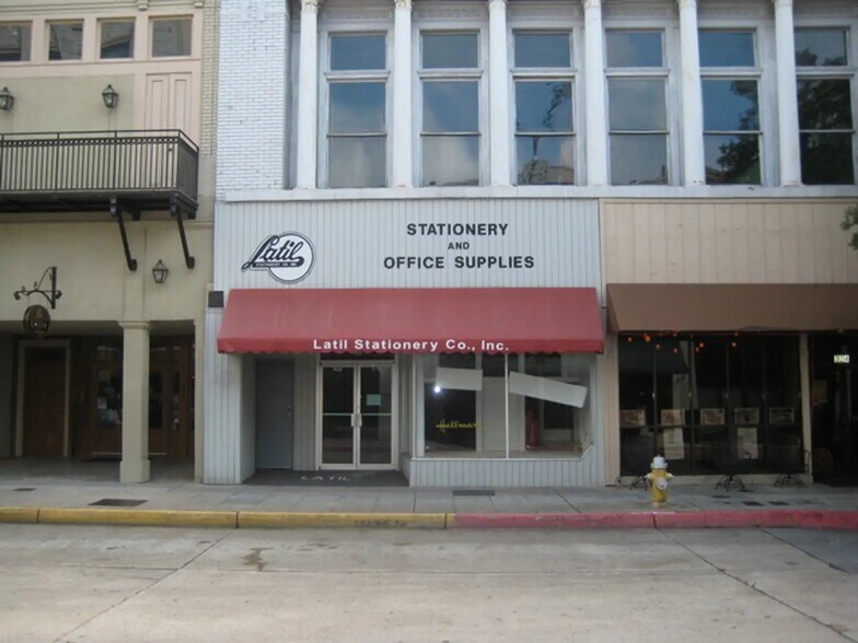 326 3rd St, Baton Rouge, LA à vendre - Photo de l’immeuble – Image 2 sur 7