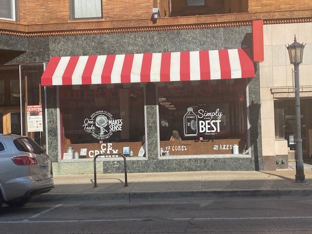 118-136 N Oak Park Ave, Oak Park, IL à louer - Photo de l’immeuble – Image 2 sur 6