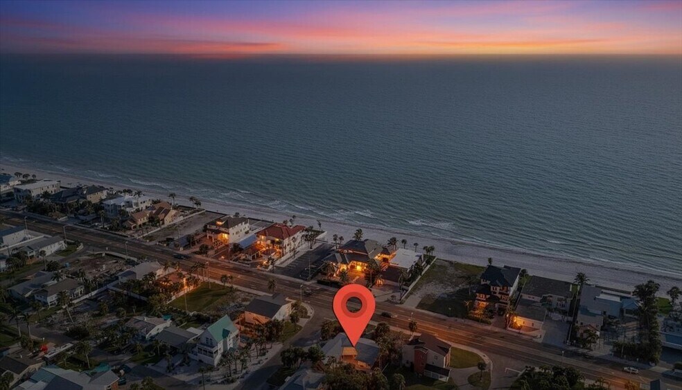 16007 Gulf Blvd, Redington Beach, FL à vendre - Photo de l’immeuble – Image 1 sur 6
