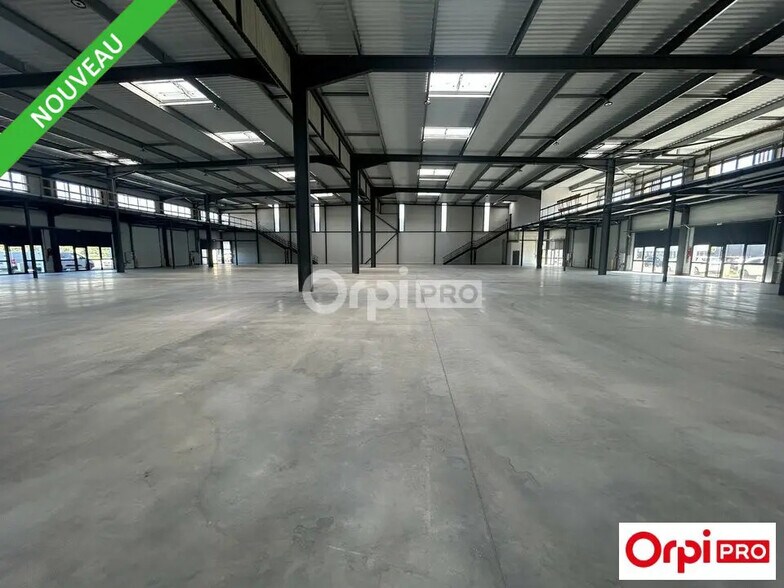 Local d’activités dans Pierrelatte à louer - Photo intérieure – Image 2 sur 4