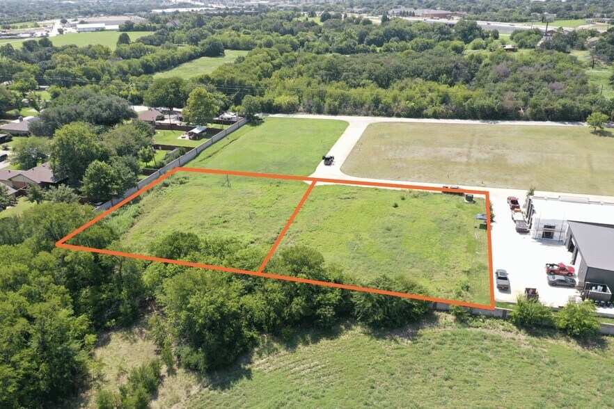 3829 Lake Sharon Drive, Corinth, TX à vendre - Photo de l’immeuble – Image 3 sur 5