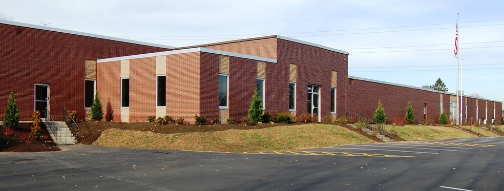 2445-2465 Maryland Rd, Willow Grove, PA à louer - Photo de l’immeuble – Image 3 sur 4