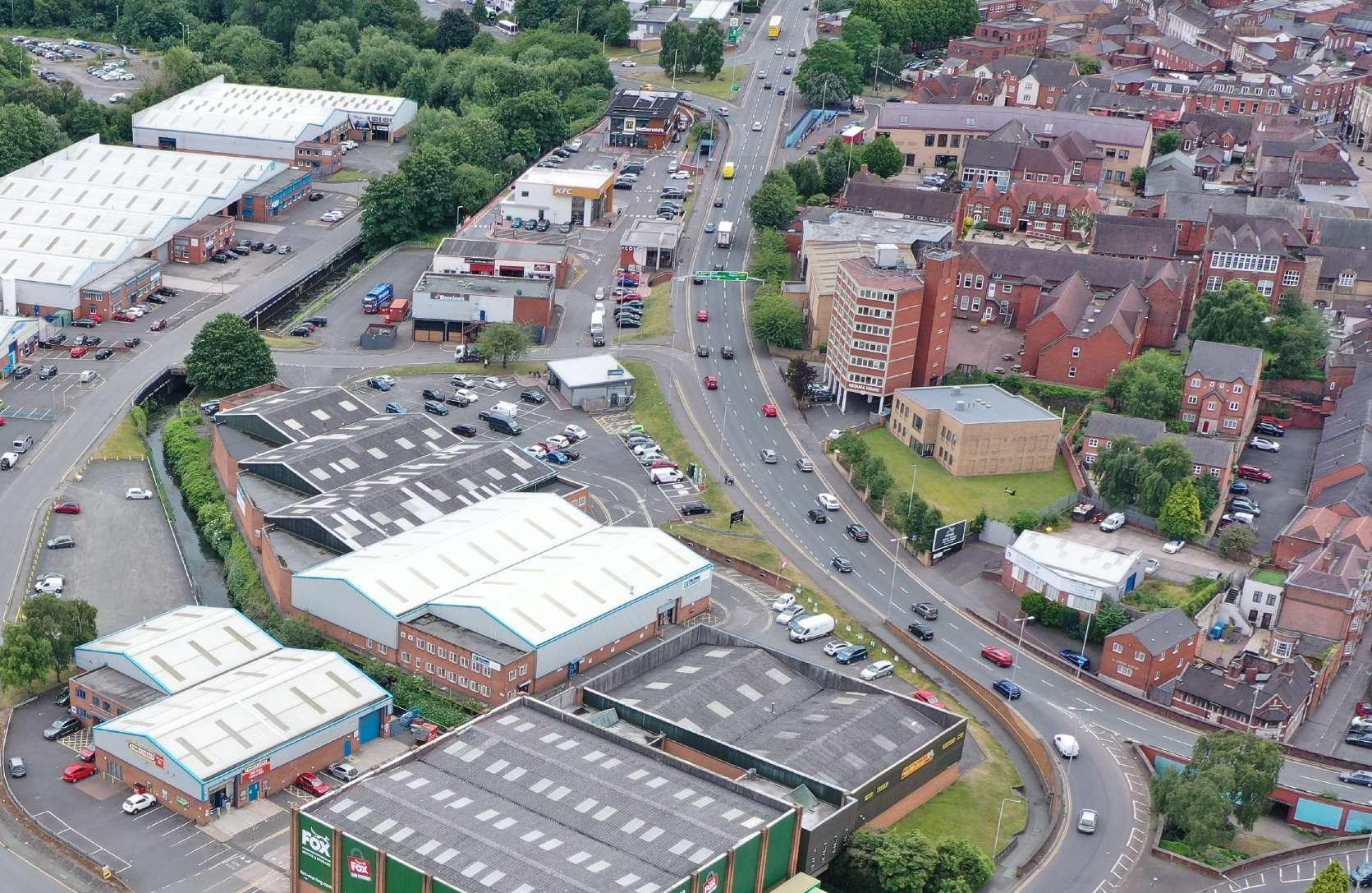 Mill Race Ln, Stourbridge à louer Photo de l’immeuble– Image 1 sur 5