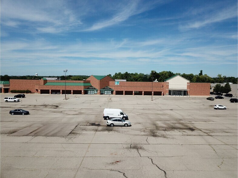 1235 Columbus Ave, Lebanon, OH à louer - Photo de l’immeuble – Image 2 sur 18