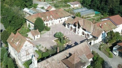 610 Route Du Chateau, Peyrieu, Ain - Vue aérienne  vue de carte - Image1