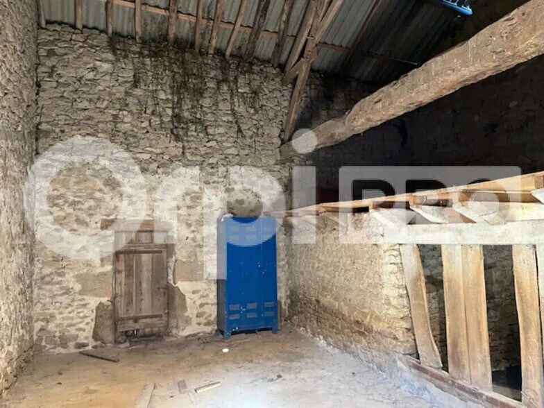 Industriel/Logistique dans Bessines-sur-Gartempe à louer - Photo intérieure – Image 2 sur 6