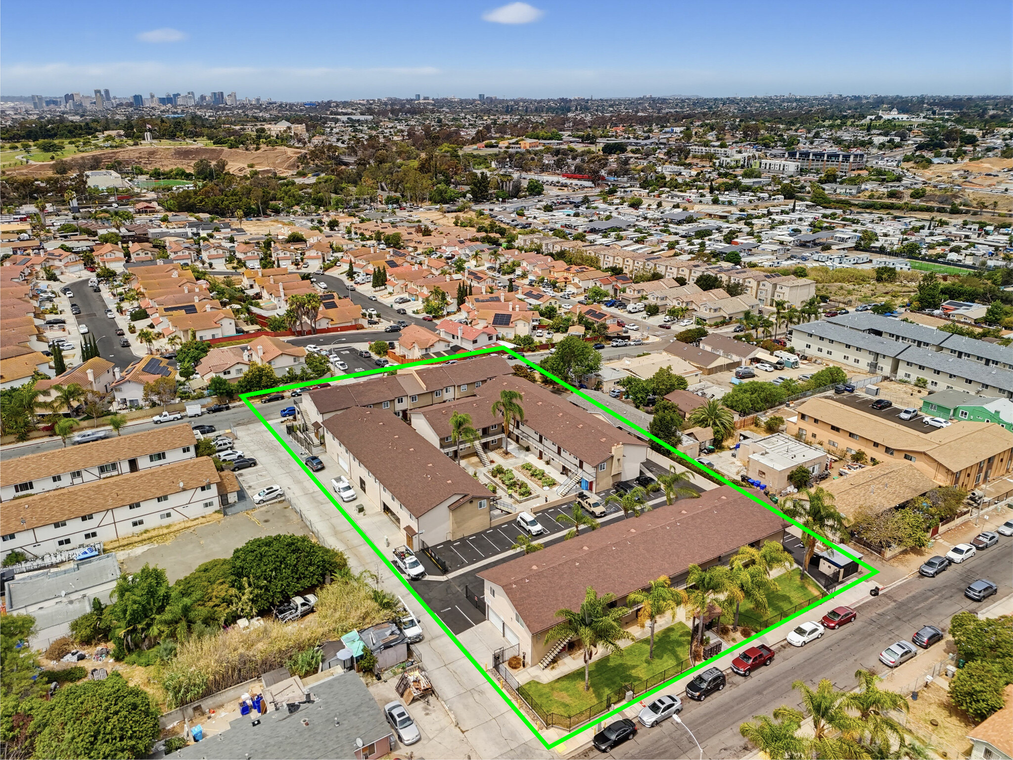 202-208 Willie James Jones Ave, San Diego, CA à vendre Aérien– Image 1 sur 17