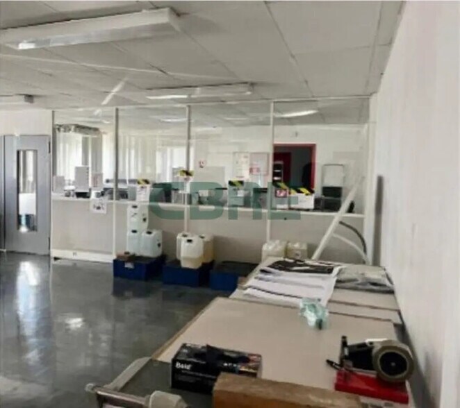 Industriel/Logistique dans Fontenay-sous-Bois à louer - Photo intérieure – Image 3 sur 7