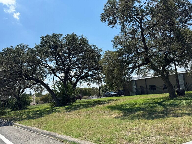 Jones Maltsberger & Cross Canyon Rd, San Antonio, TX à vendre - Photo de l’immeuble – Image 3 sur 10