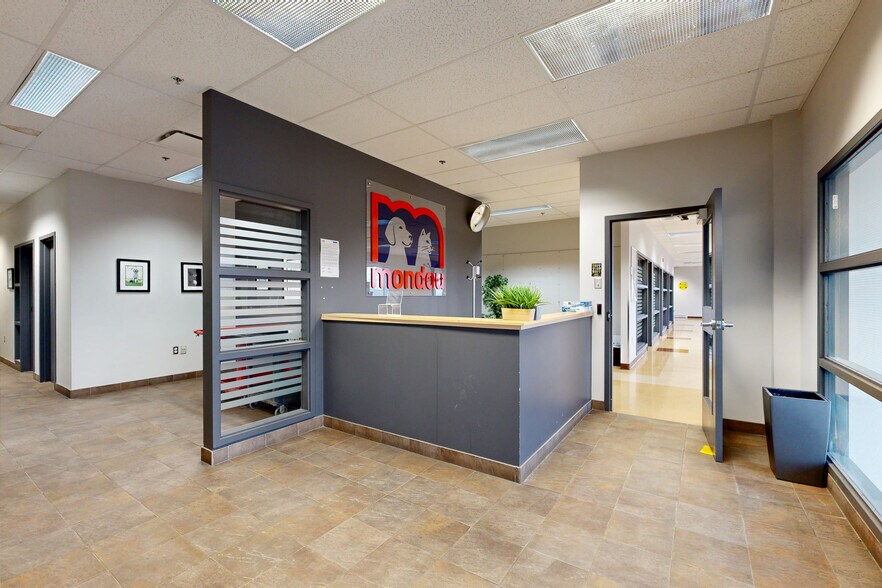 10400 Renaude-Lapointe, Montréal, QC à vendre - Numérisation 3D Matterport – Image 3 sur 29