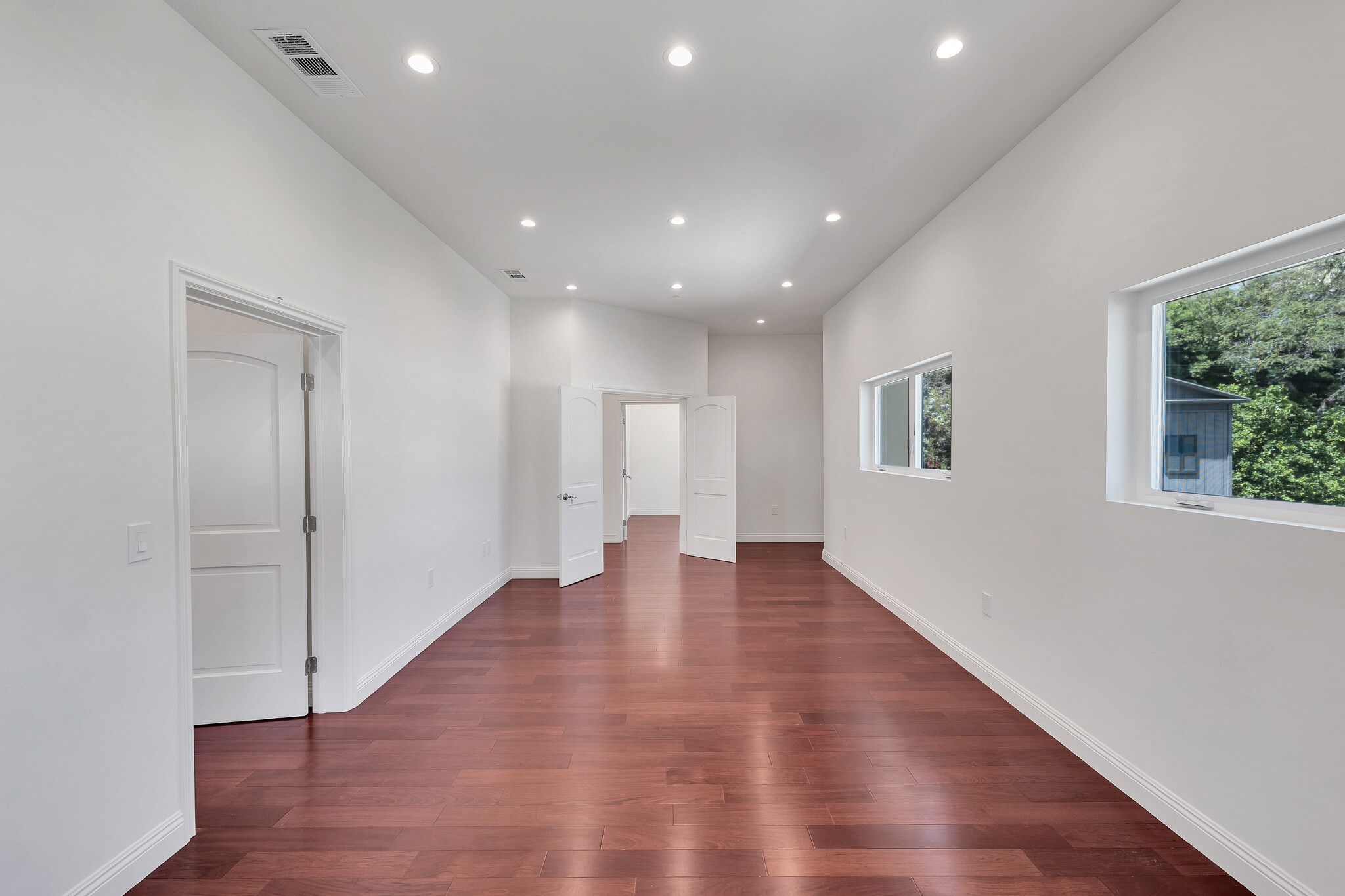 1112 N Sherbourne Dr, West Hollywood, CA à louer Photo intérieure– Image 1 sur 1
