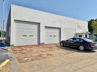 Plus de détails pour 704 W Choctaw Ave, Chickasha, OK - Industriel/Logistique à vendre